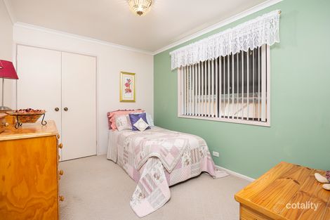 Property photo of 20 Ilex Street Lake Albert NSW 2650