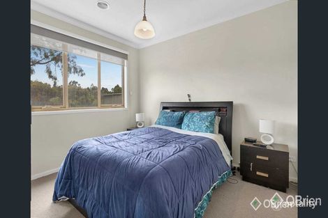 49 Lakewood Bvd, Melton, VIC 3337