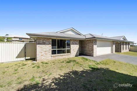 Property photo of 1/2 Yearling Close Glenvale QLD 4350