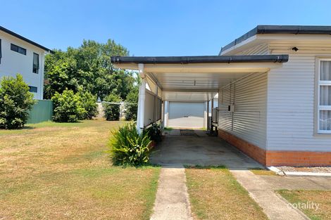 Property photo of 30 Loder Street Biggera Waters QLD 4216