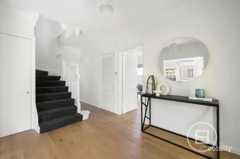 Property photo of 8 Janet Street Brighton East VIC 3187
