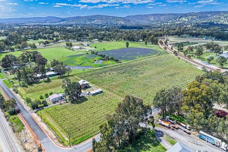 594 Railway Pde, Baskerville, WA 6056