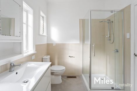 Property photo of 211 Cape Street Heidelberg VIC 3084