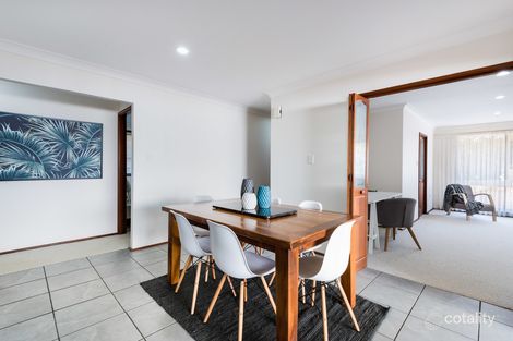 Property photo of 10 Crawford Crescent Wyoming NSW 2250