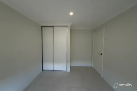 Property photo of 35 Tableland Road Hilbert WA 6112