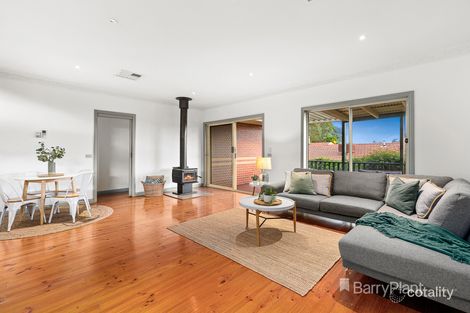 Property photo of 12 Cecil Circuit Croydon VIC 3136