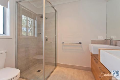 Property photo of 50 Badcoe Avenue Wodonga VIC 3690