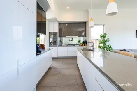 Property photo of 57 Cova Boulevard Hope Island QLD 4212