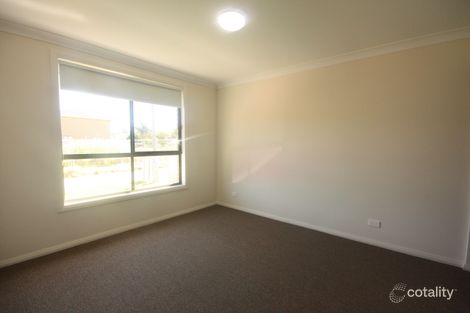 Property photo of 4 Fir Close Casula NSW 2170