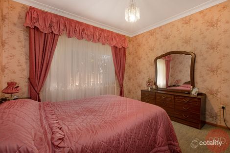 Property photo of 3 Somers Close Metford NSW 2323
