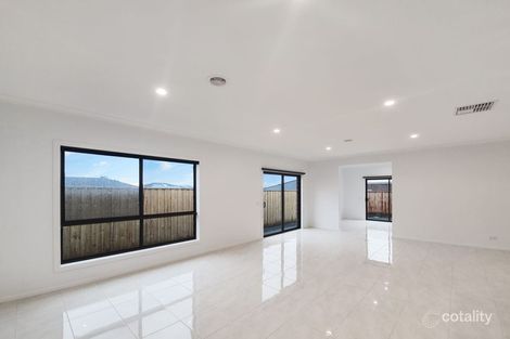 Property photo of 2 Blueleaf Place Brookfield VIC 3338