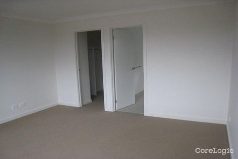 Property photo of 2/334 George Street Doncaster VIC 3108