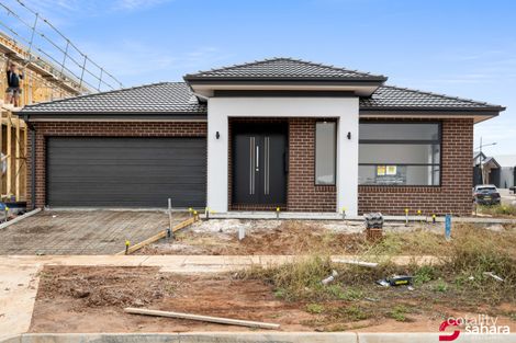 Property photo of 21 Manikato Drive Bonnie Brook VIC 3335