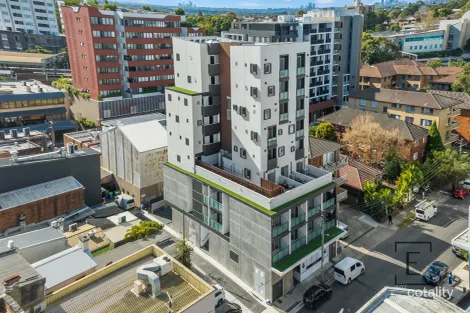 27 LYONS ST, STRATHFIELD, NSW 2135