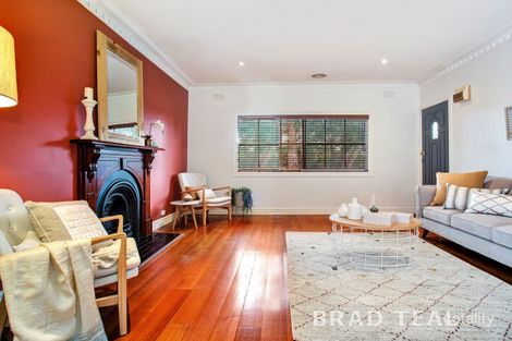 Property photo of 14 Hanley Street Avondale Heights VIC 3034