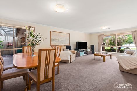 Property photo of 10 Federation Glen Croydon Hills VIC 3136