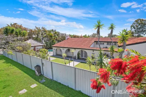 Property photo of 104 Klingner Road Redcliffe QLD 4020