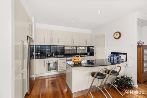 Property photo of 3/2 Sea Scape Drive Redhead NSW 2290