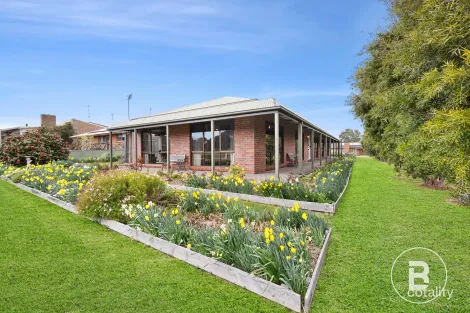 Property photo of 320 Heinz Lane Invermay Park VIC 3350