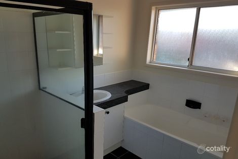 Property photo of 14 Hillgrove Court Morayfield QLD 4506