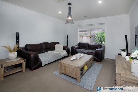 Property photo of 18 Brolin Terrace Cranbourne North VIC 3977