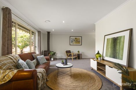 Property photo of 18 Longwood Close Rowville VIC 3178