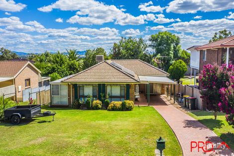 Property photo of 13 Eucalypt Avenue Oxley Vale NSW 2340