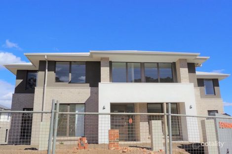 367 Denham Court Rd, Denham Court, NSW 2565
