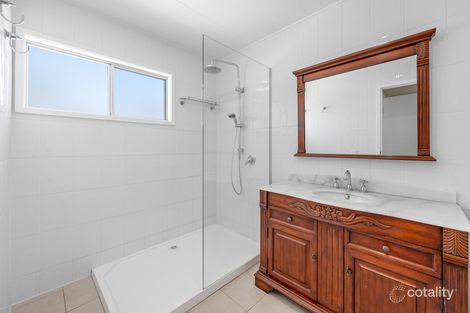 Property photo of 14 Garden Street West Gladstone QLD 4680