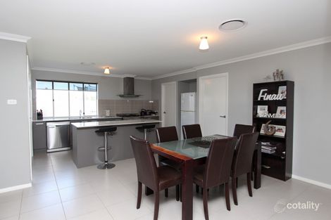 Property photo of 10 Wattlebird Avenue Cooranbong NSW 2265