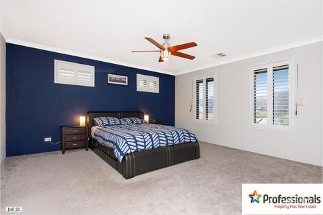 Property photo of 1 Bluestone Loop Piara Waters WA 6112