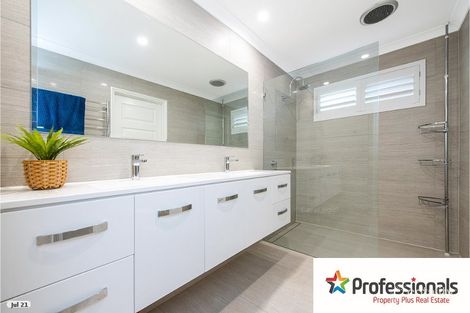 Property photo of 1 Bluestone Loop Piara Waters WA 6112