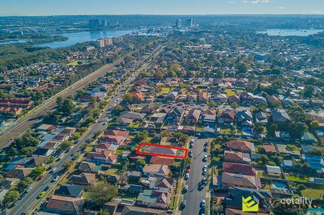 Property photo of 32 Cavendish Street Concord West NSW 2138