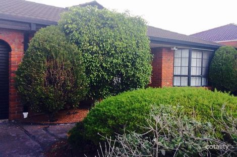 Property photo of 32 John Paul Drive Hillside VIC 3037