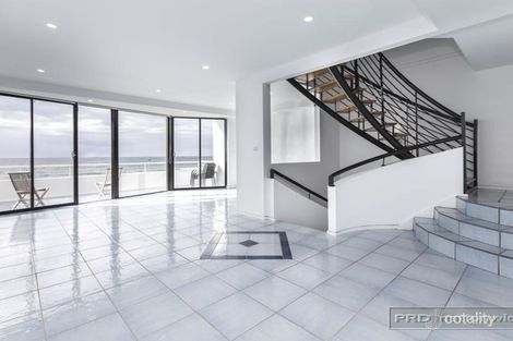 Property photo of 13 Shortland Esplanade Newcastle East NSW 2300
