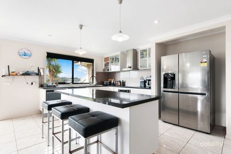 Property photo of 51 Albatross Road Kalimna VIC 3909