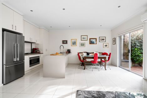 Property photo of 2/4 Grieve Parade Altona VIC 3018