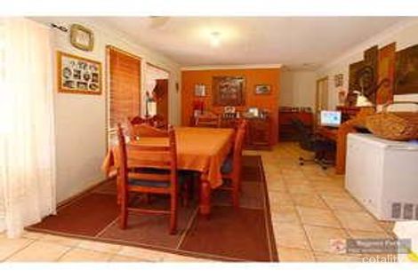 Property photo of 10 Ibrox Court Regents Park QLD 4118