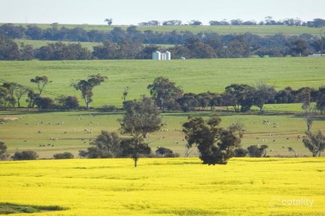 24801 Albany Hwy, Lumeah, WA 6395