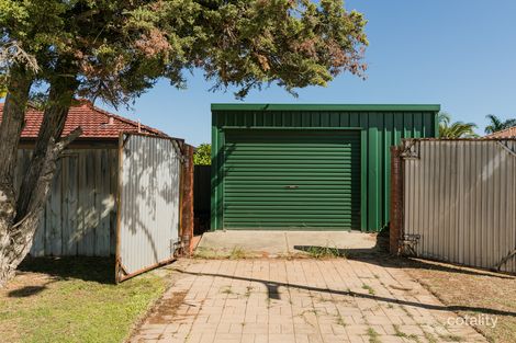 Property photo of 2 Jucara Mews Warnbro WA 6169