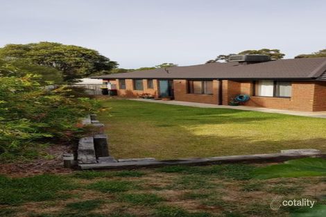 Property photo of 5 Windsor Court Kangaroo Flat VIC 3555