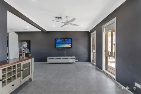 Property photo of 32 Woolshed Place Currans Hill NSW 2567