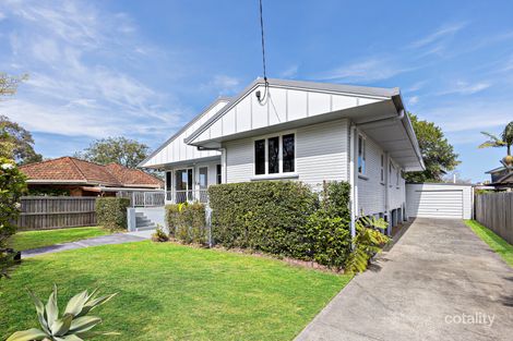 8 Mole Ave, Southport, QLD 4215