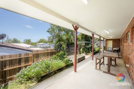 16 Mciver Rd, Clinton, QLD 4680