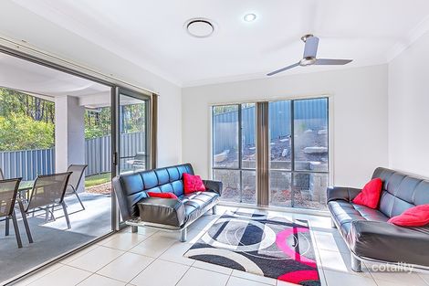 Property photo of 7 Craigevar Way Cameron Park NSW 2285