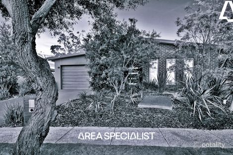 Property photo of 10 Warrenwood Place Langwarrin VIC 3910