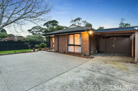 Property photo of 1 Maria Drive Langwarrin VIC 3910
