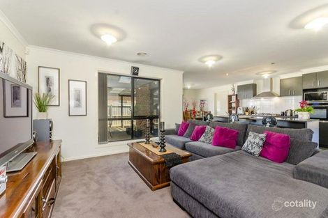 Property photo of 8 Curtain Drive Leopold VIC 3224