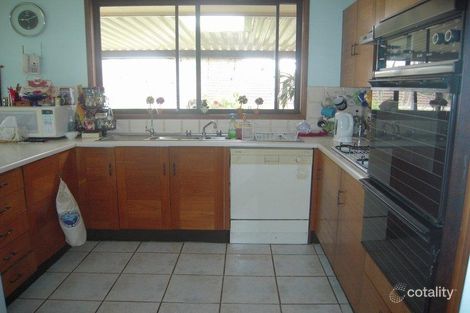 Property photo of 4 Amethyst Place Eagle Vale NSW 2558