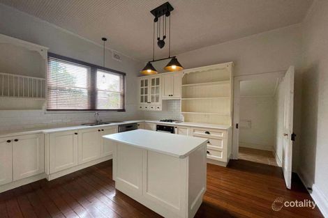 Property photo of 2 Woodville Avenue Wahroonga NSW 2076